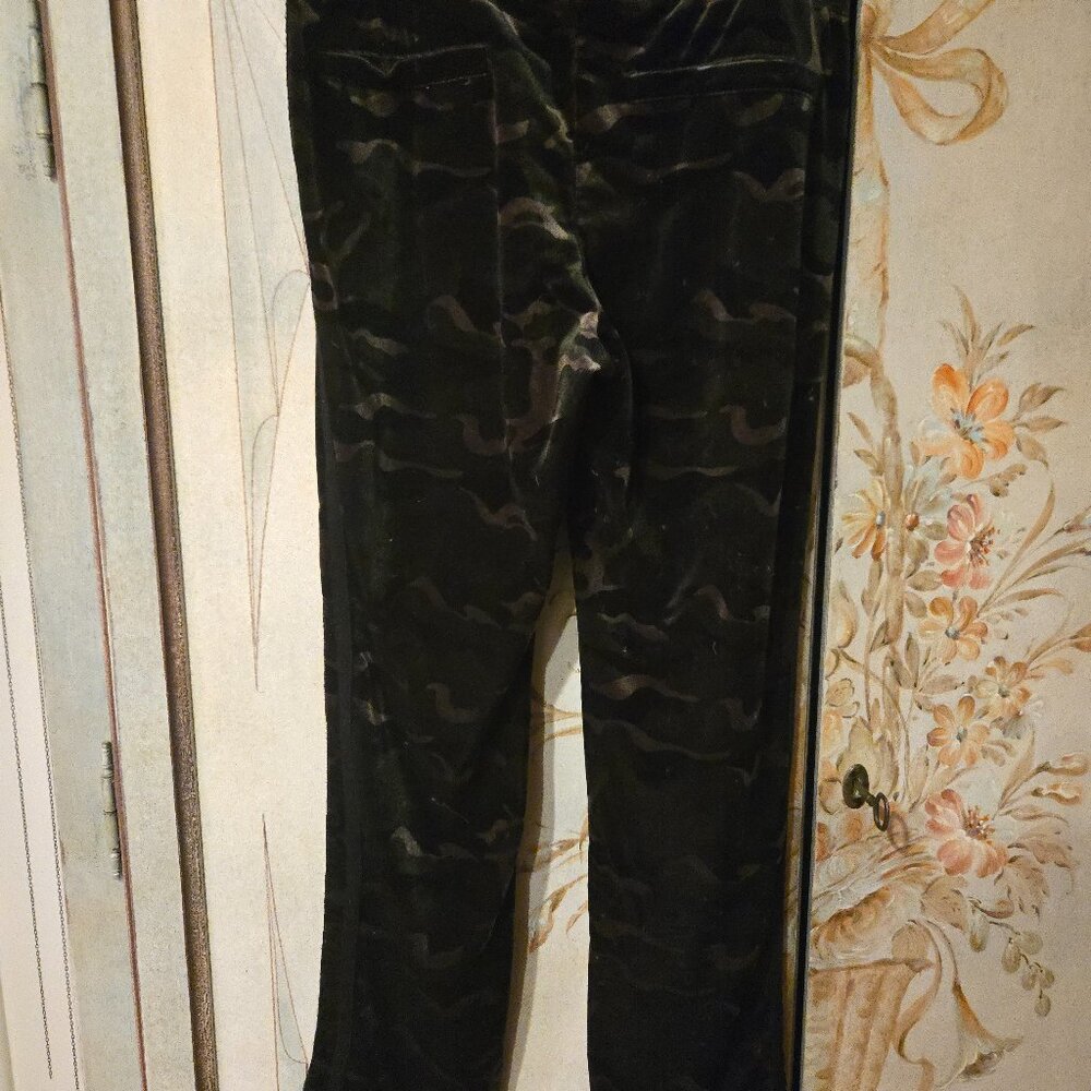 Pam & Gela camo pants